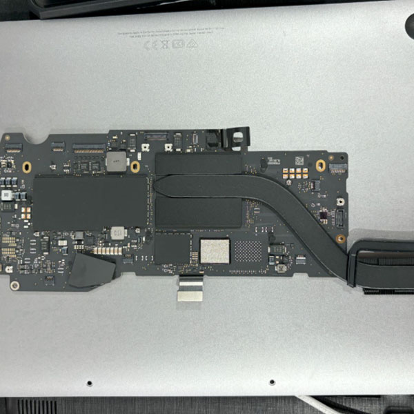 Reparación de placa para Macbook